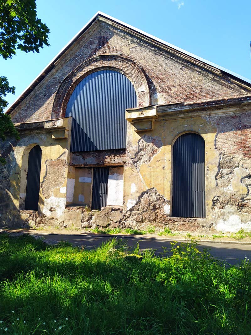 Монастырская церковь Чёрных братьев, XIV-XIX вв. sobor_black_bwrozers_120409_800x1067.jpg