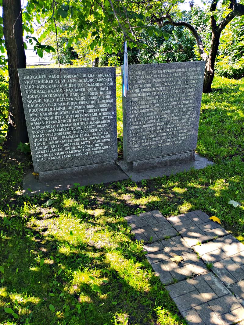 Финское кладбище soumi_kladbishe_120636_800x1067.jpg